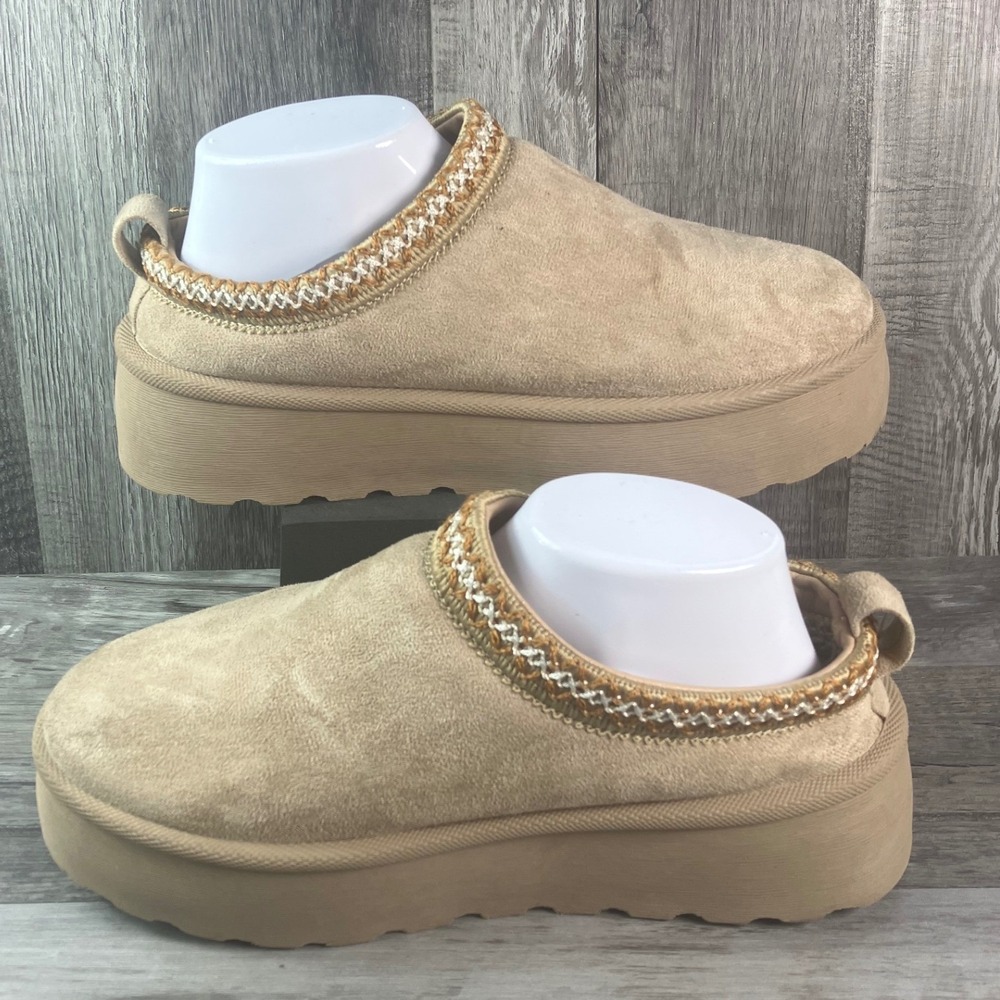 Mudd Stormy-13LP Womens 9 Tan Faux Suede Platform Slipper Mules Braided Trim - Picture 2 of 7